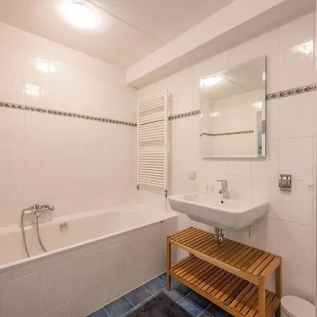 Apartment Meerzicht 20 - Waanzinnig Uitzicht Over Het Water! Uitgeest