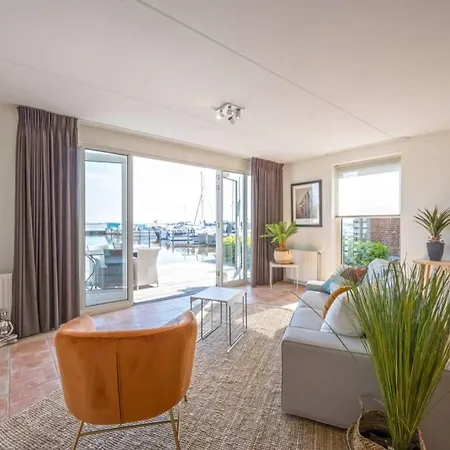 Meerzicht 20 - Waanzinnig Uitzicht Over Het Water! Apartment *