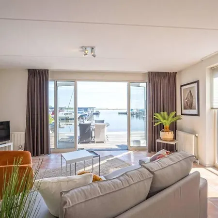 Meerzicht 20 - Waanzinnig Uitzicht Over Het Water! Apartamento