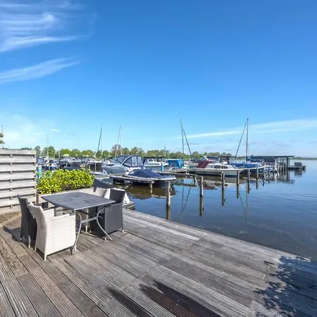 Meerzicht 20 - Waanzinnig Uitzicht Over Het Water! Διαμέρισμα Uitgeest